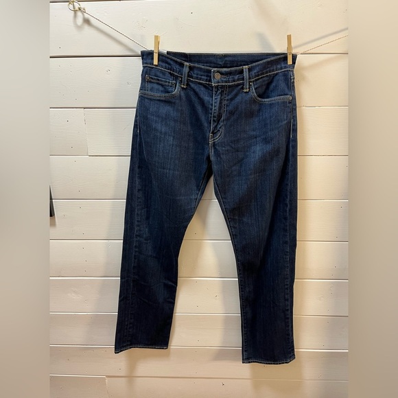 LEVI’S Men’s 504 Straight Jeans Dark Wash - Size W32 L30 - Picture 1 of 9